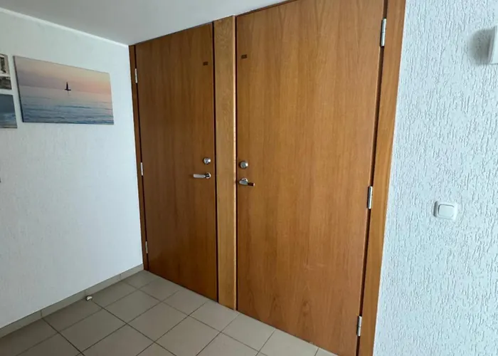 Ramybe Prie Parko Apartman Palanga