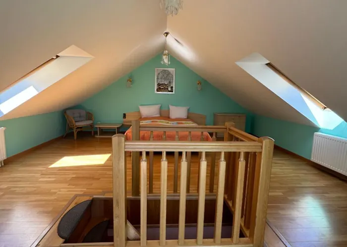 Ramybe Prie Parko Apartman